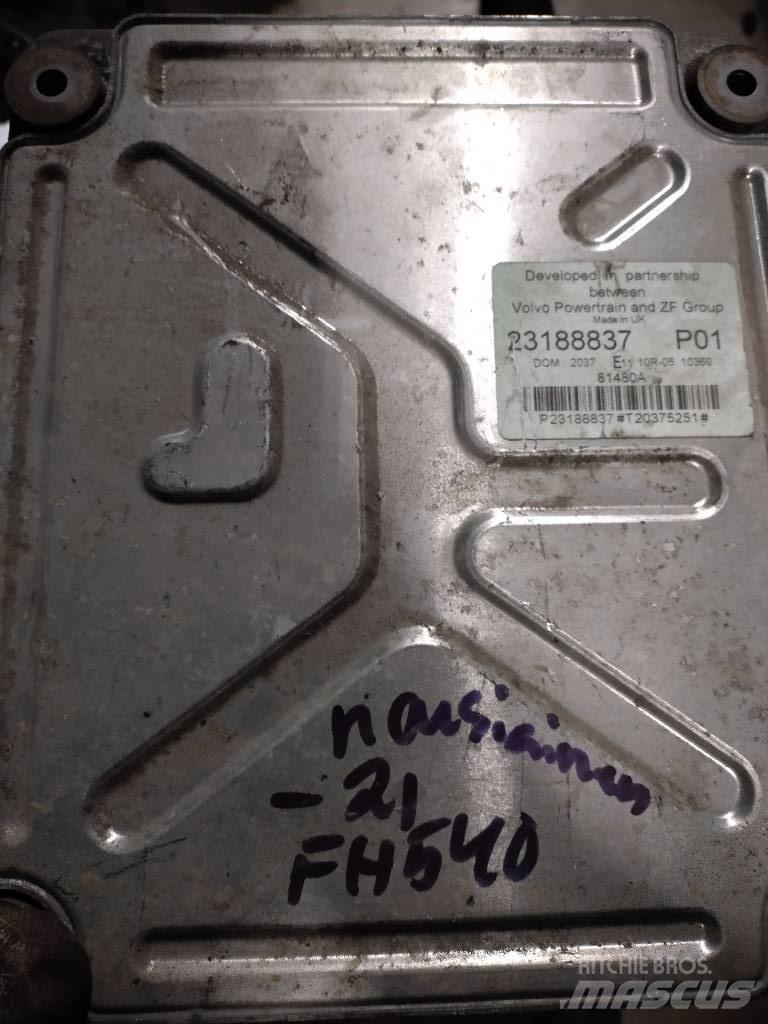 Volvo Moottori ecu Ηλεκτρονικά