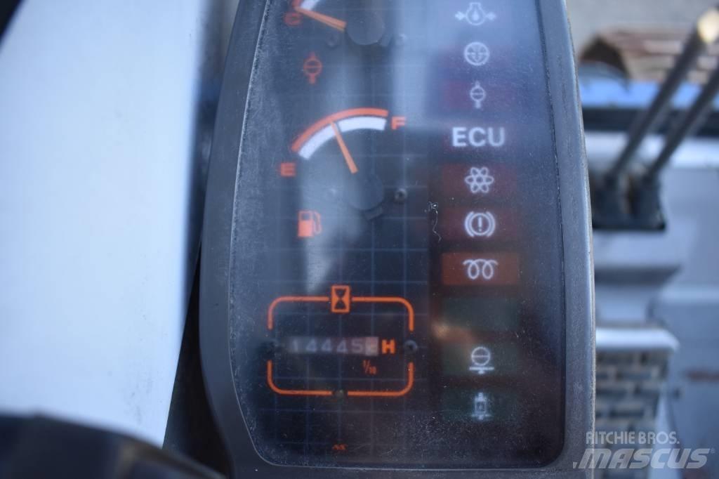 Hitachi SCX700 Γερανοί με ερπύστριες