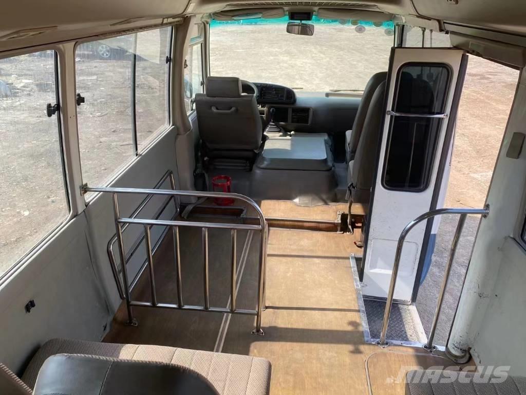Toyota Coaster Bus Μίνι λεωφορεία