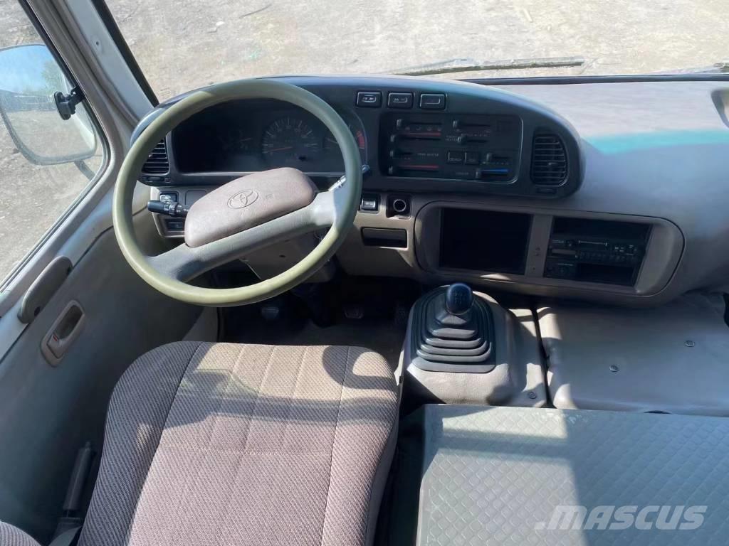 Toyota Coaster Bus Μίνι λεωφορεία