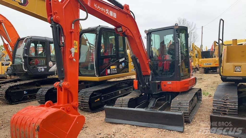 Kubota KX 165 Εκσκαφείς με ερπύστριες