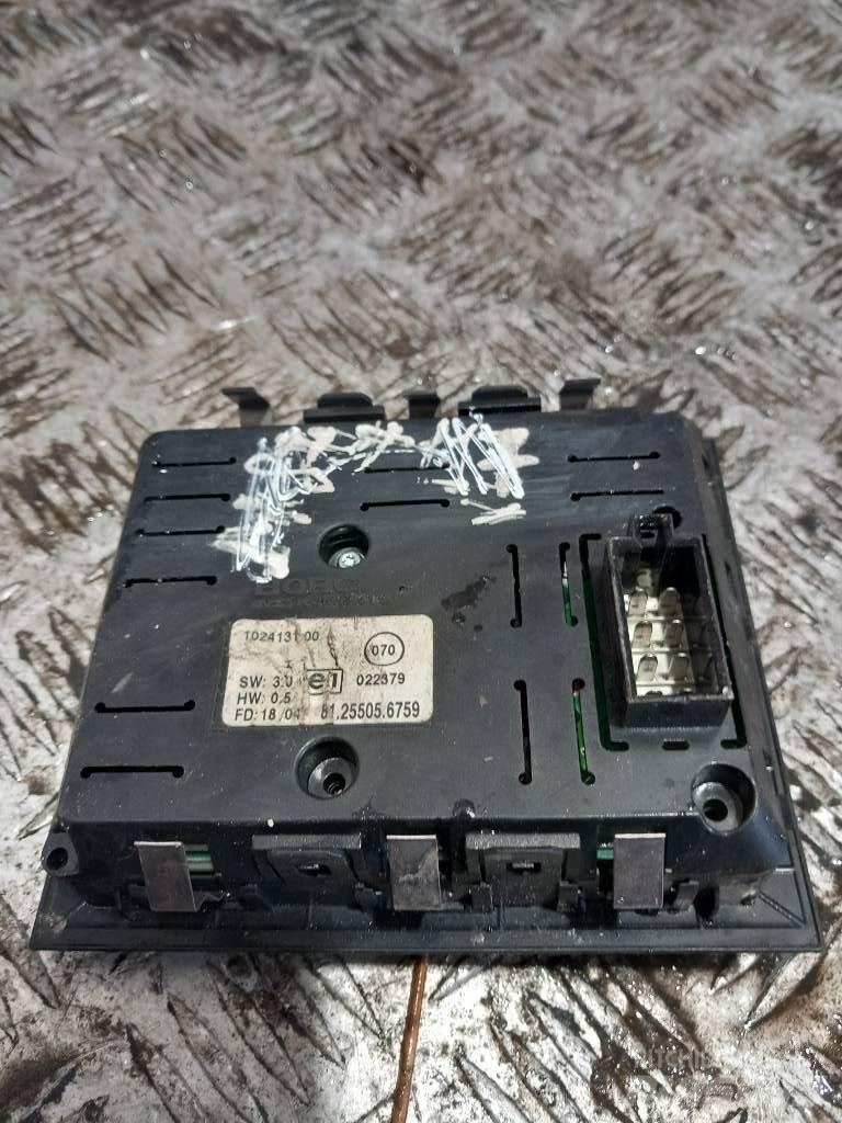 MAN TGA  81255056759 Καμπίνες και εσωτερικό