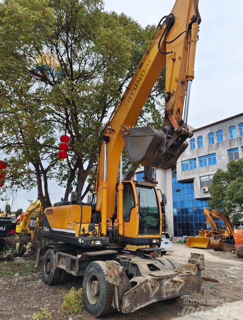 Hyundai R210W-9 Εκσκαφείς με τροχούς - λάστιχα