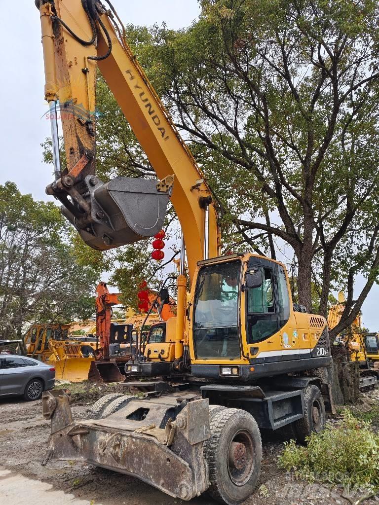 Hyundai R210W-9 Εκσκαφείς με τροχούς - λάστιχα