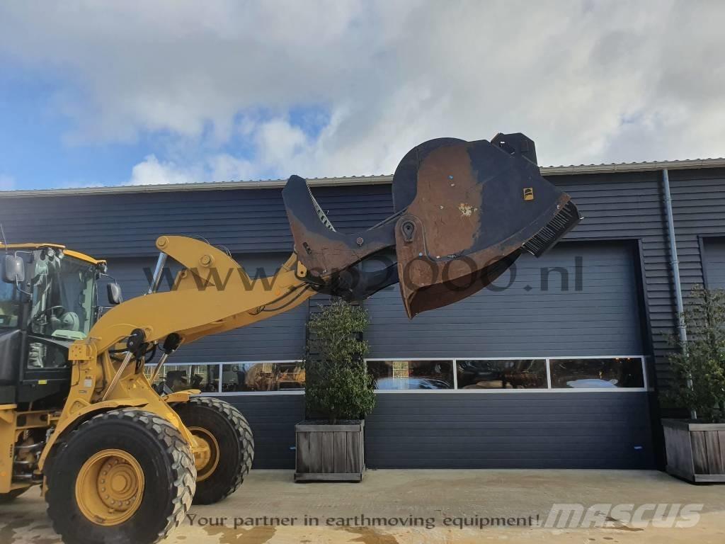  HKS long reach Κουβάδες