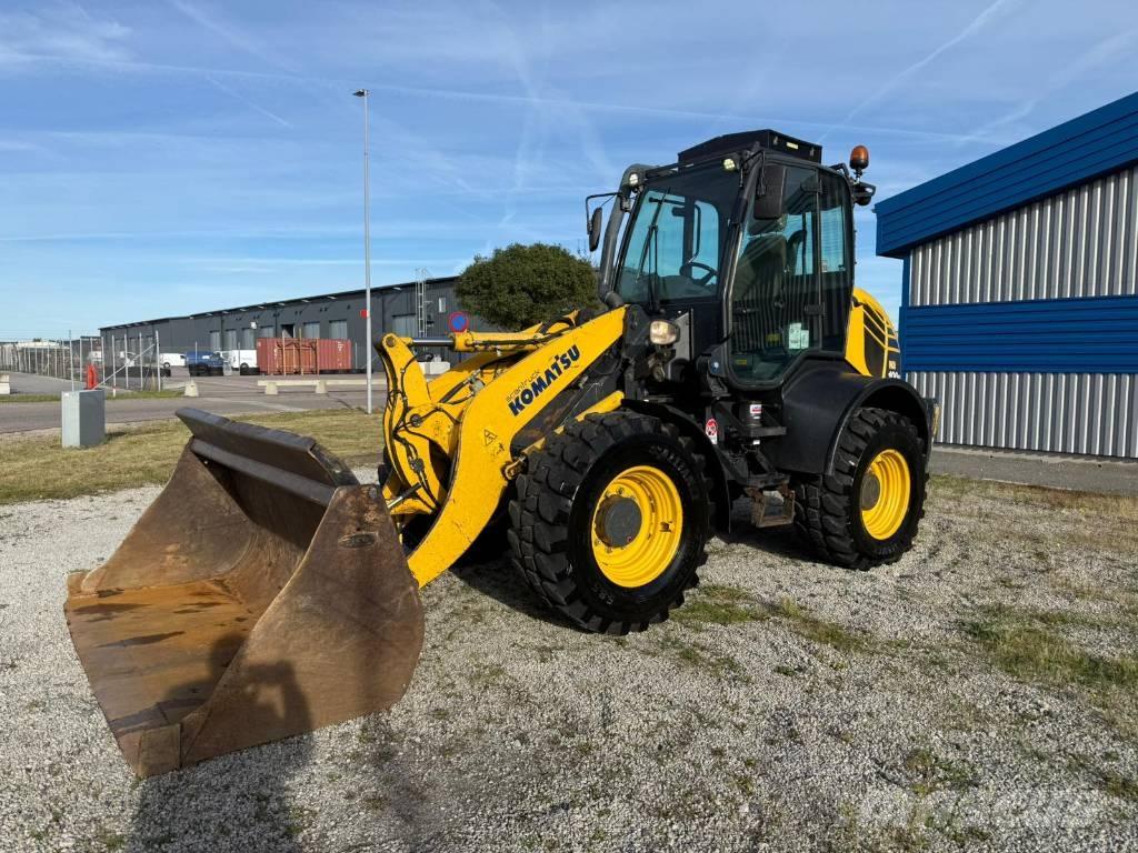 Komatsu WA100 M-7 Φορτωτές με λάστιχα (Τροχοφόροι)