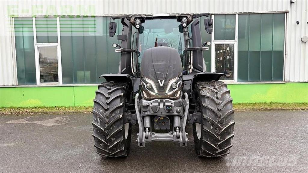 Valtra q 285 Τρακτέρ