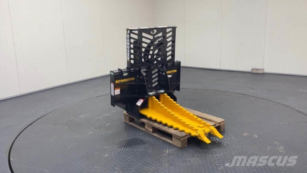  INTIMIDATOR T2201T Τράκτορες