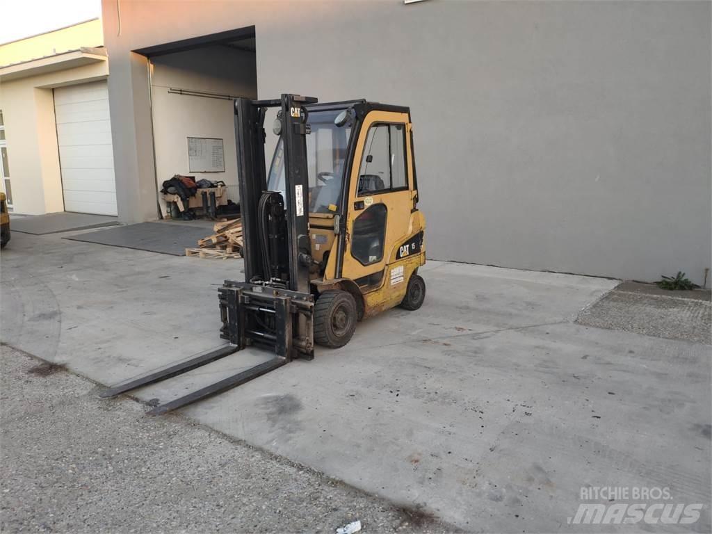 CAT GP15N Περονοφόρα ανυψωτικά κλαρκ με φυσικό αέριο LPG