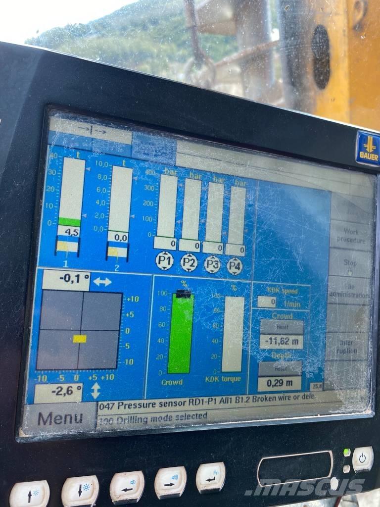 Bauer BG 24 H Βαριά τρυπάνια