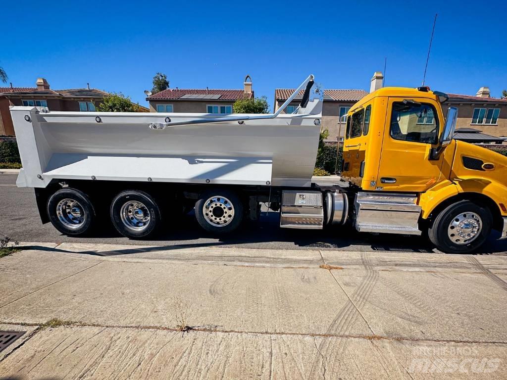 Peterbilt 579 Φορτηγά Ανατροπή