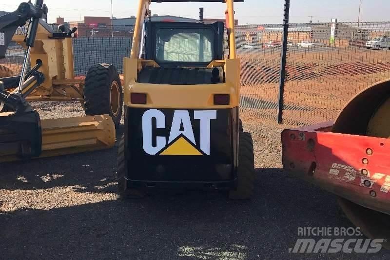 CAT 226B Άλλα Φορτηγά