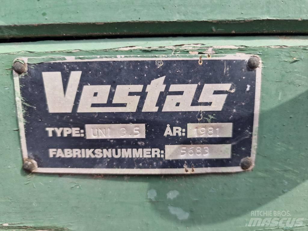 Vestas Uni 3.5 Διασκορπιστές κοπριάς