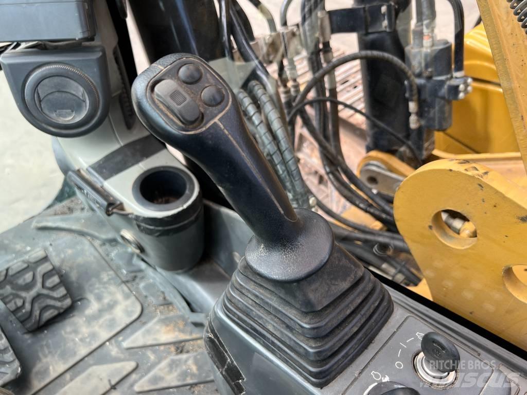 CAT 329 D LN Εκσκαφείς με ερπύστριες