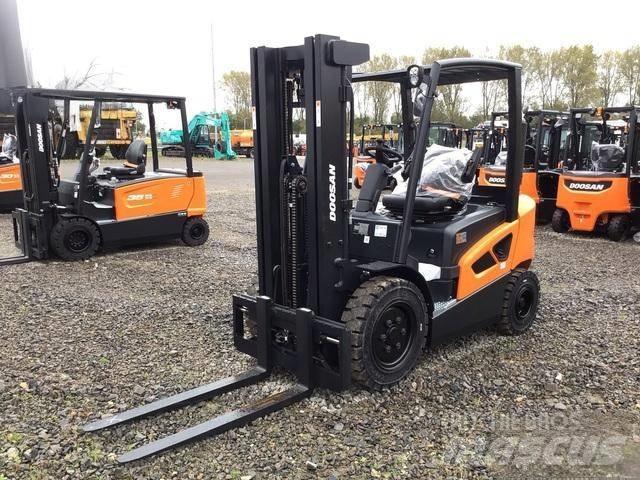 Doosan D25S-9 Πετρελαιοκίνητα Κλαρκ