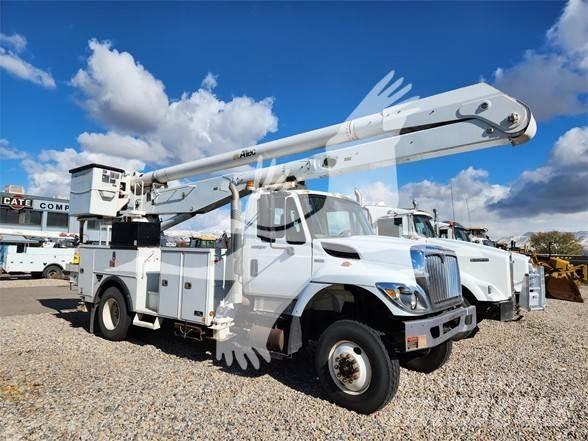 Altec AA755 Εναέριες πλατφόρμες τοποθετημένες σε φορτηγό