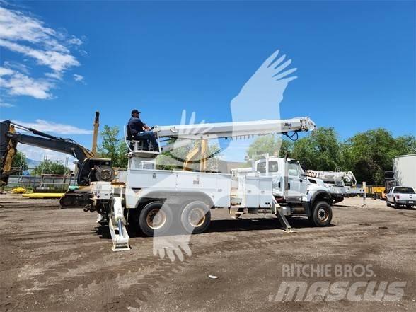 Altec D4065ATR Εναέριες πλατφόρμες τοποθετημένες σε φορτηγό