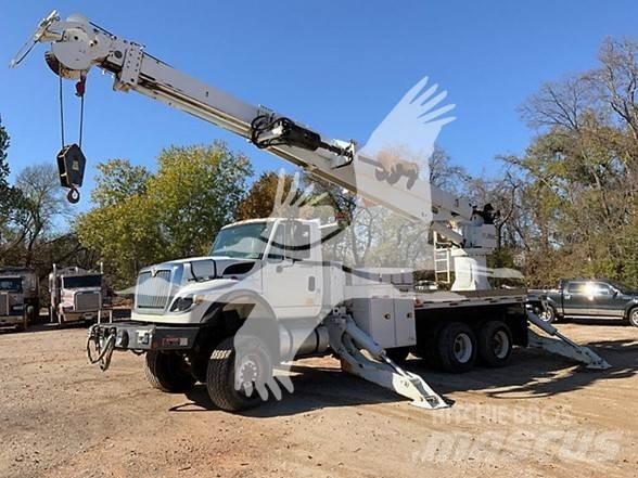 Altec DT80 Εναέριες πλατφόρμες τοποθετημένες σε φορτηγό