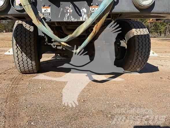 Altec DT80 Εναέριες πλατφόρμες τοποθετημένες σε φορτηγό
