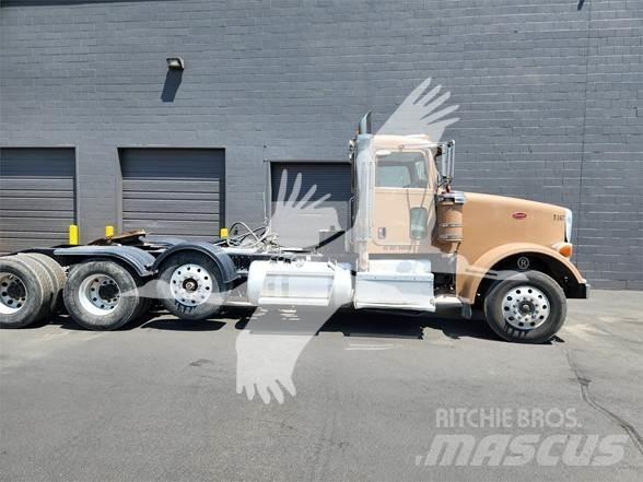 Peterbilt 367 Τράκτορες