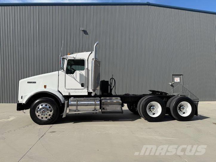 Kenworth T 800 Τράκτορες