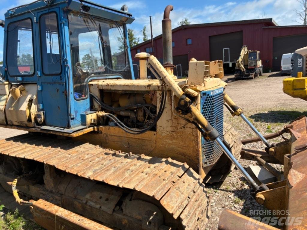 Komatsu D 41 P-3 Μπουλντόζες με ερπύστριες