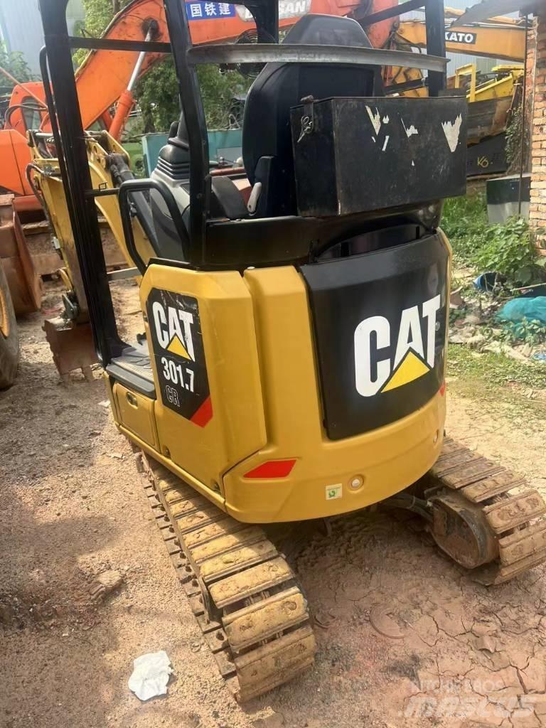 CAT 301.7 Εκσκαφάκι (διαβολάκι) < 7t