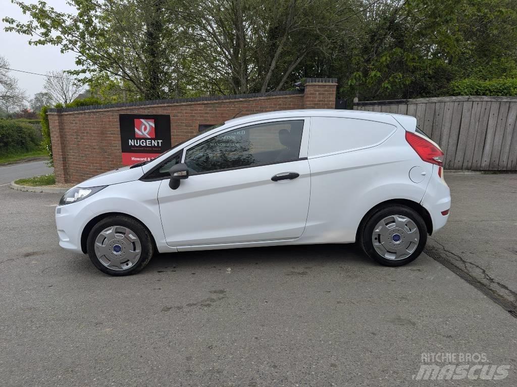 Ford Fiesta Van Κλούβες με συρόμενες πόρτες