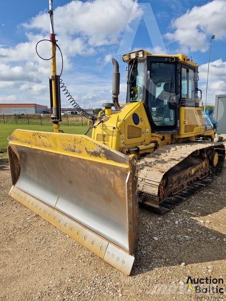 Komatsu D51PX-22 Μπουλντόζες με ερπύστριες