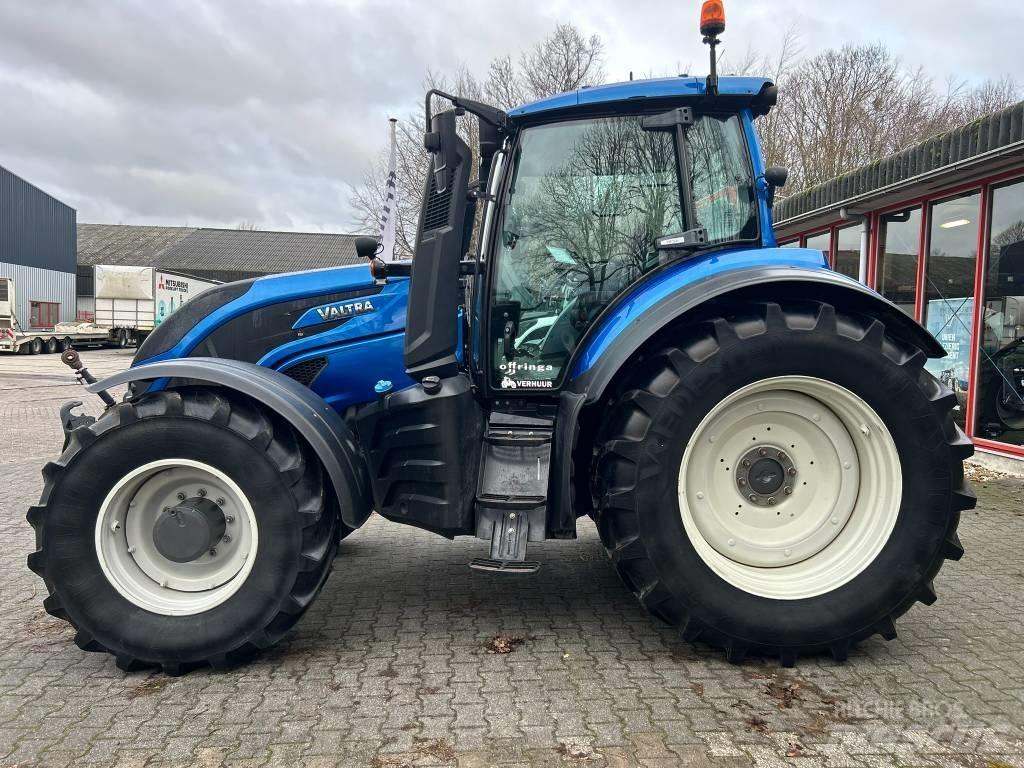 Valtra T 214 Versu Τρακτέρ