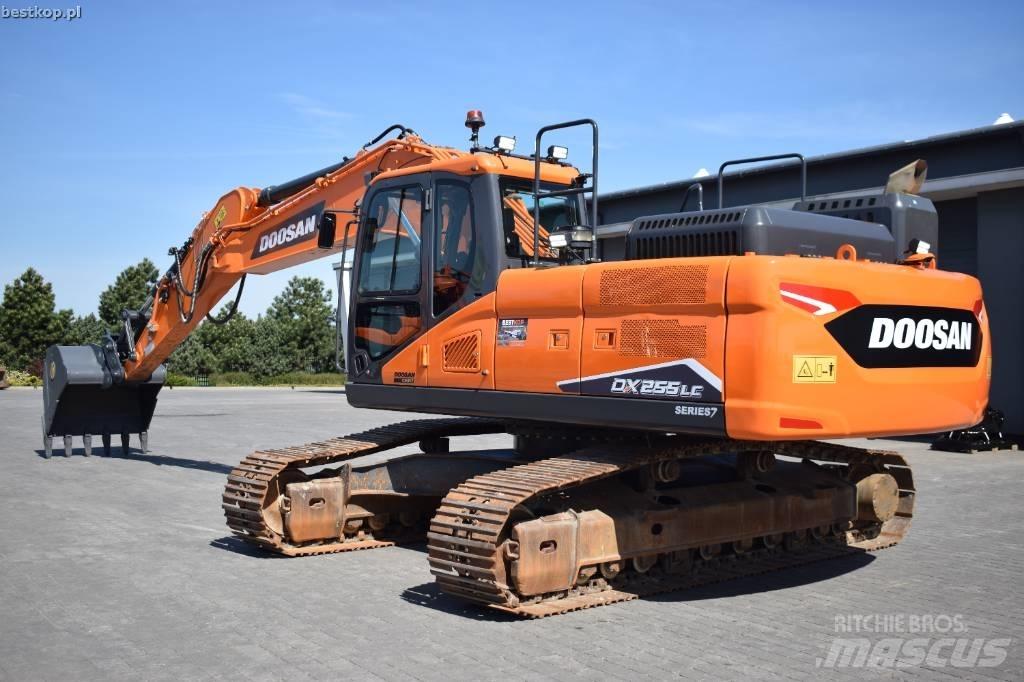 Doosan DX 255 LC-7 Εκσκαφείς με ερπύστριες