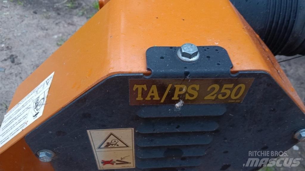 Berti TĀ/PS 250 Χορτοκοπτικά επιβίβασης και έλξης