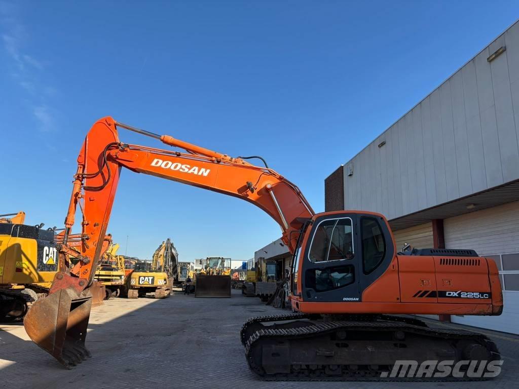 Doosan DX225LC Εκσκαφείς με ερπύστριες