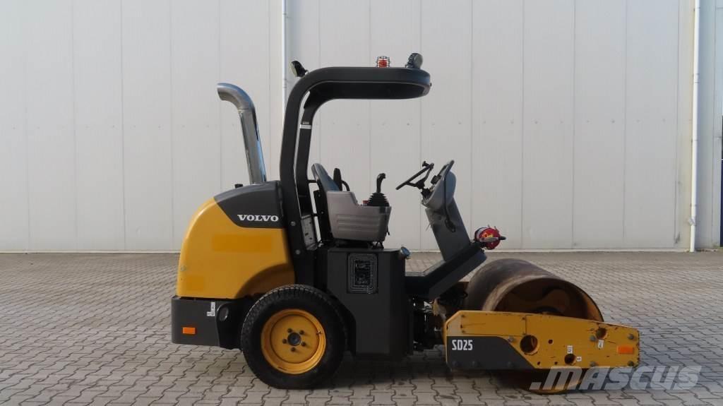 Volvo SD 25D Οδοστρωτήρες μονού κυλίνδρου