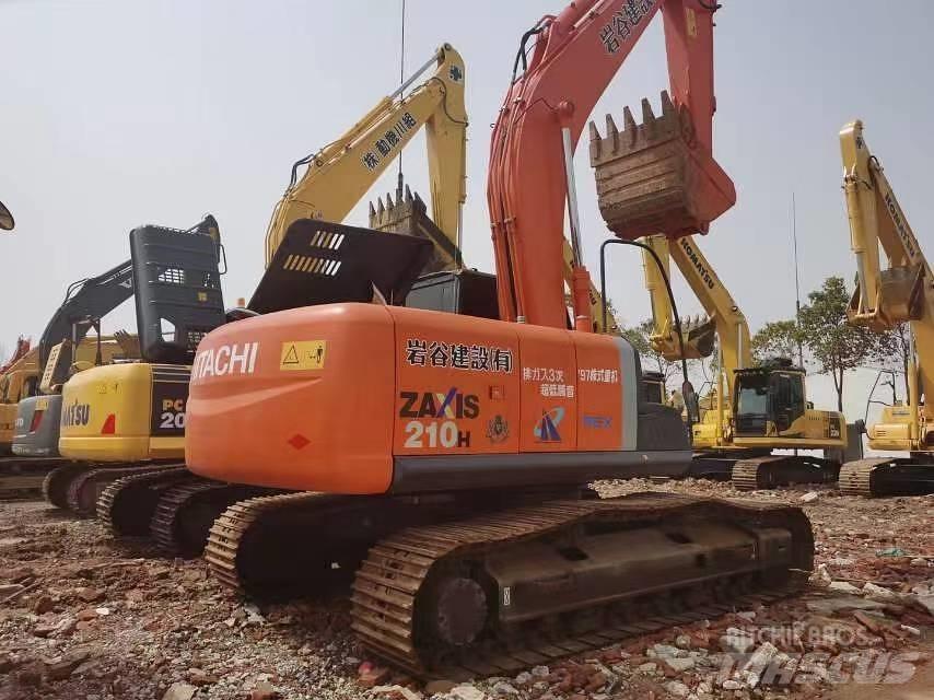 Hitachi ZX 210 Εκσκαφείς με ερπύστριες