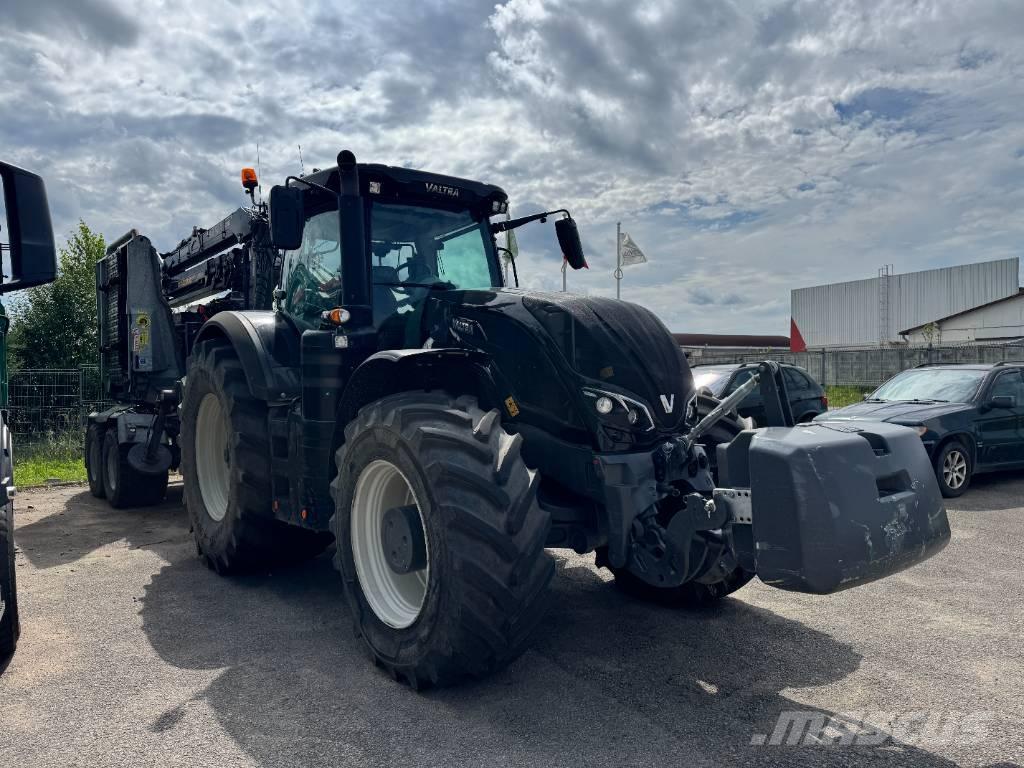 Valtra S 374 Τρακτέρ