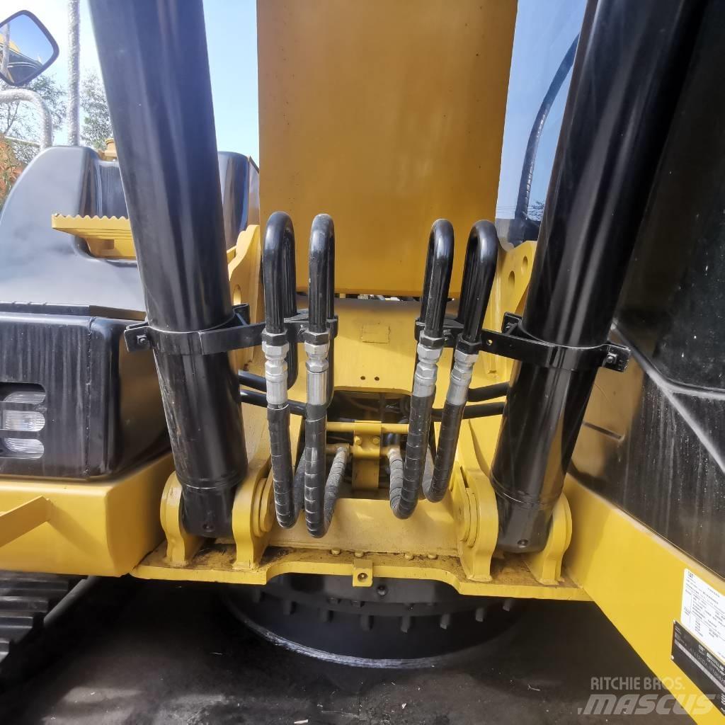 CAT 320 D Εκσκαφείς με ερπύστριες