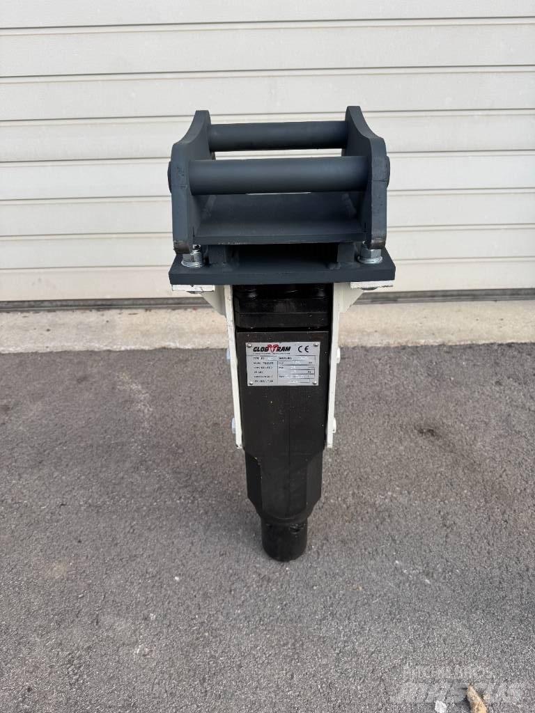  Globram RM40 Εκσκαφάκι (διαβολάκι) < 7t