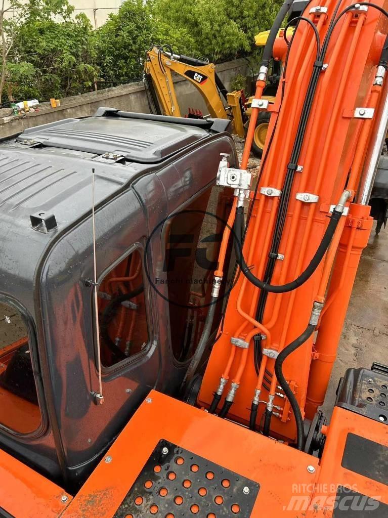 Hitachi ZX 120 Εκσκαφείς με ερπύστριες