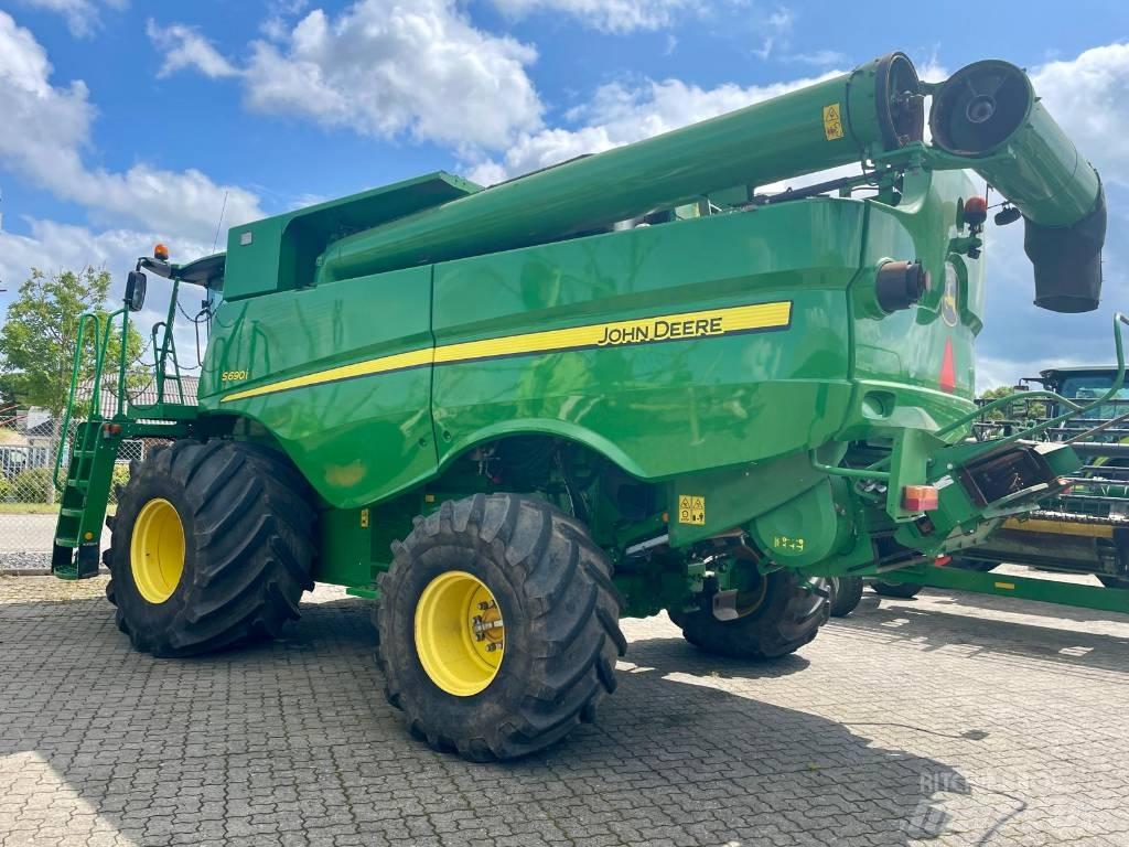 John Deere S 690 i Θεριζοαλωνιστικές μηχανές