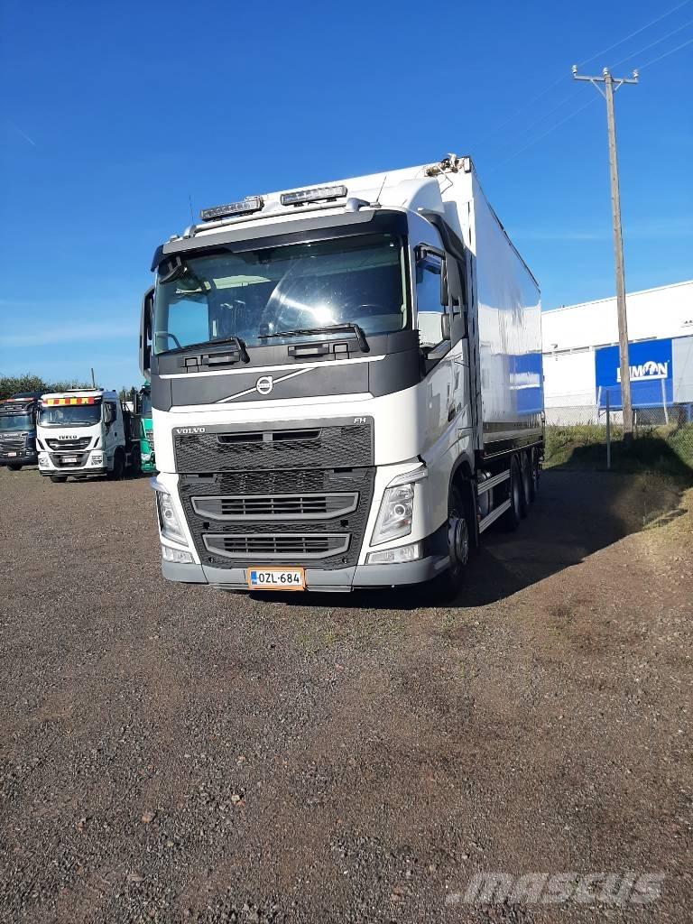 Volvo FH 13 Φορτηγά θρυμματισένου ξύλου