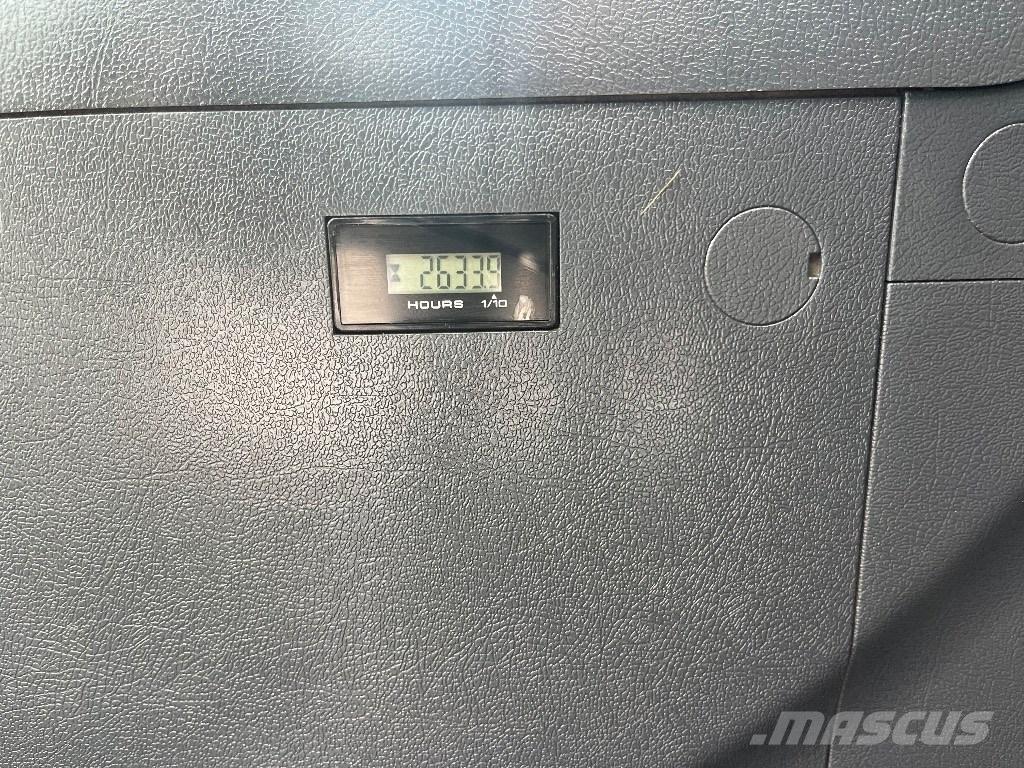 Hyundai HX 140 AL Εκσκαφείς με ερπύστριες
