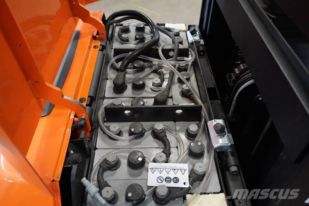 Toyota OSE100 Περονοφόρο ανυψωτικό συλλογής παραγγελιών μεσαίου ύψους
