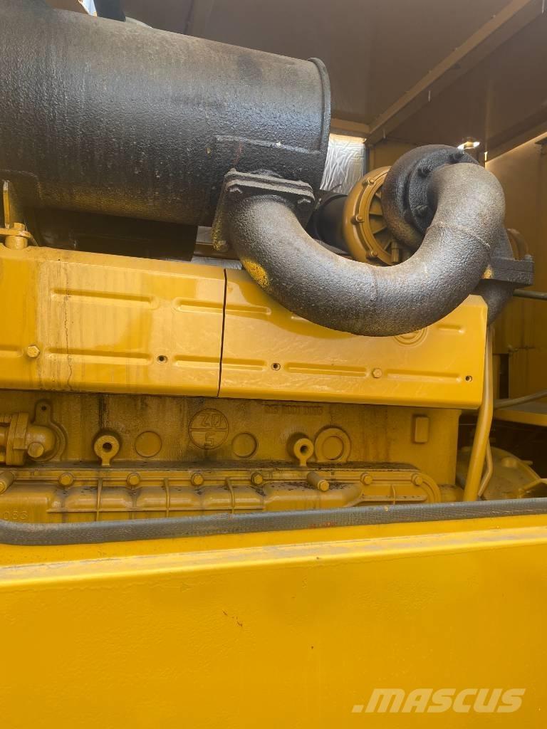 CAT 140 K Γκρέιντερς