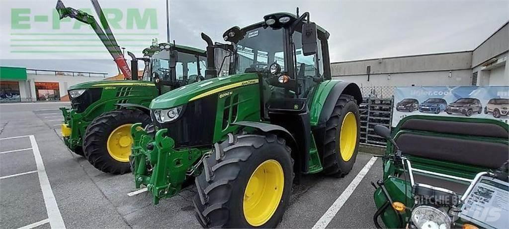 John Deere 6090m Τρακτέρ