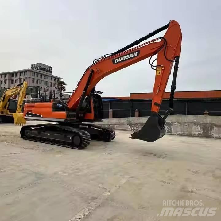 Doosan DX300LC Εκσκαφείς με ερπύστριες