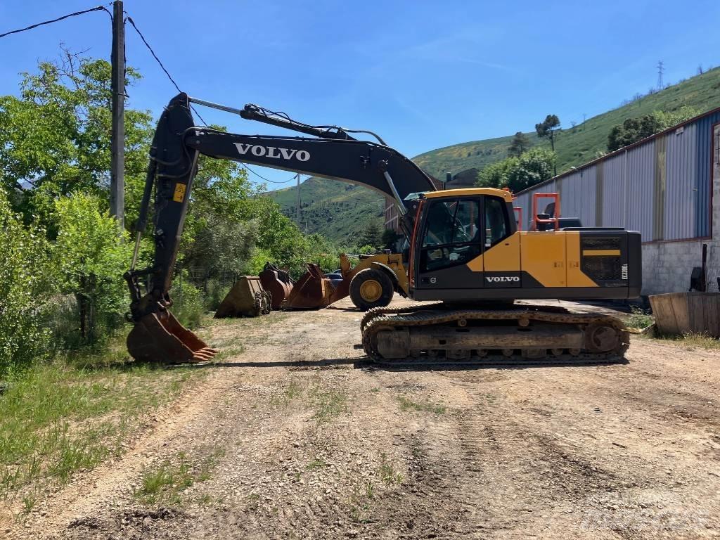 Volvo EC 220 E Εκσκαφείς με ερπύστριες