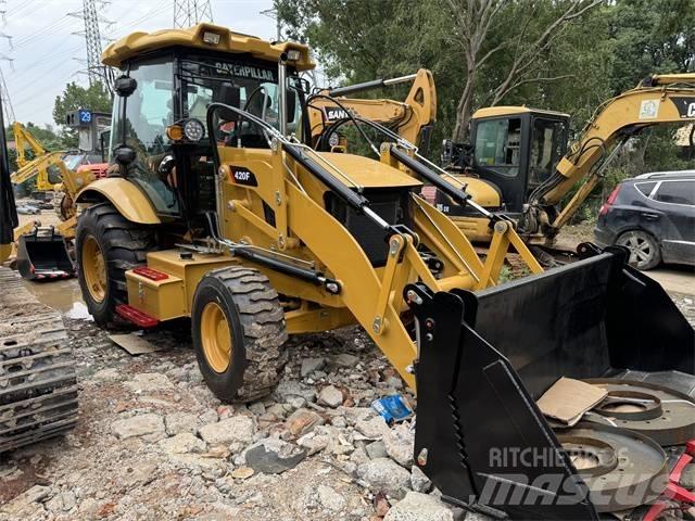 CAT 420 F Εκσκαφείς Φορτωτές τύπου JCB