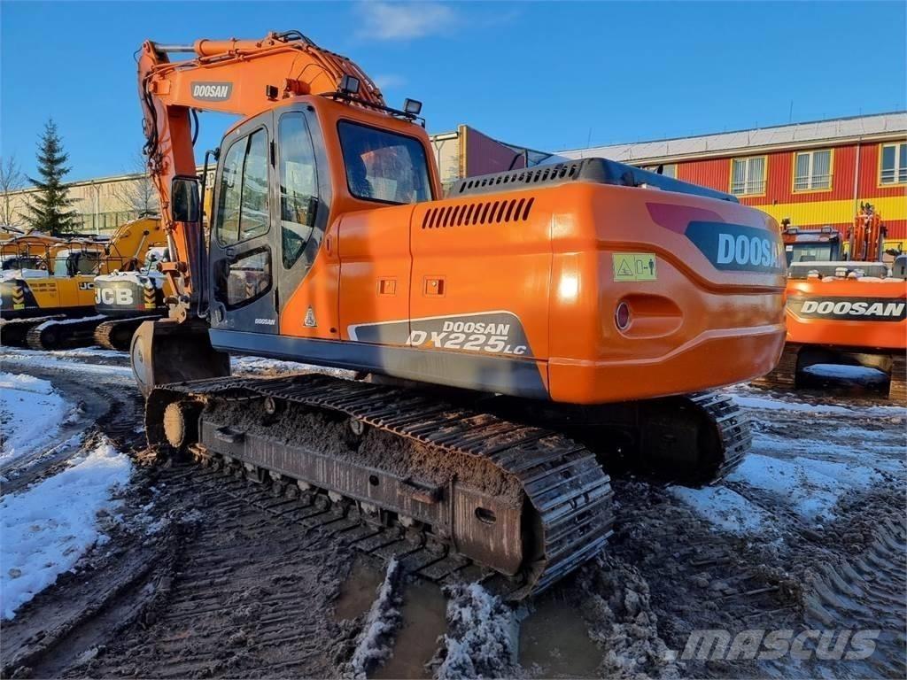 Doosan DX 225 LC Εκσκαφείς με ερπύστριες