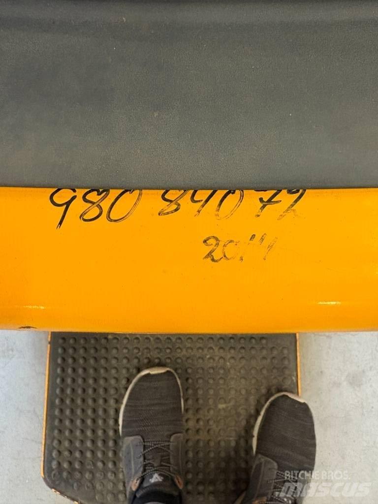 Jungheinrich ERE 225 Χειροκίνητο περονοφόρο ανυψωτικό με πλατφόρμα
